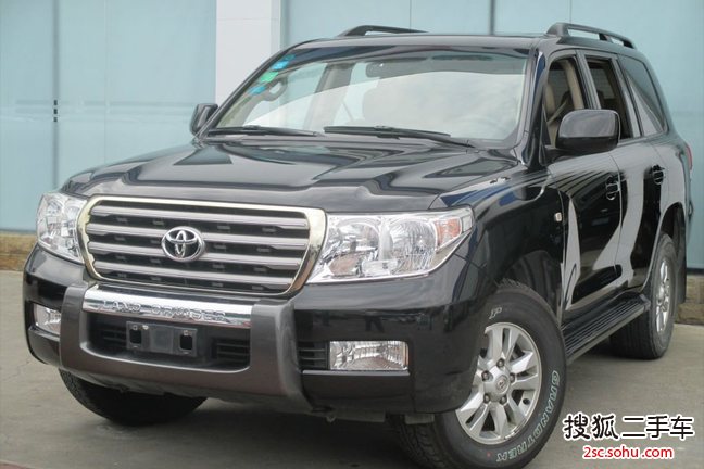 丰田兰德酷路泽2010款4.0L VX