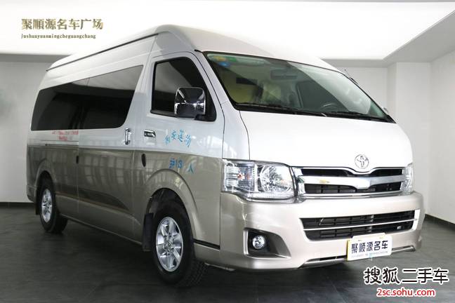 丰田HIACE2011款2.7L 自动标准版13座