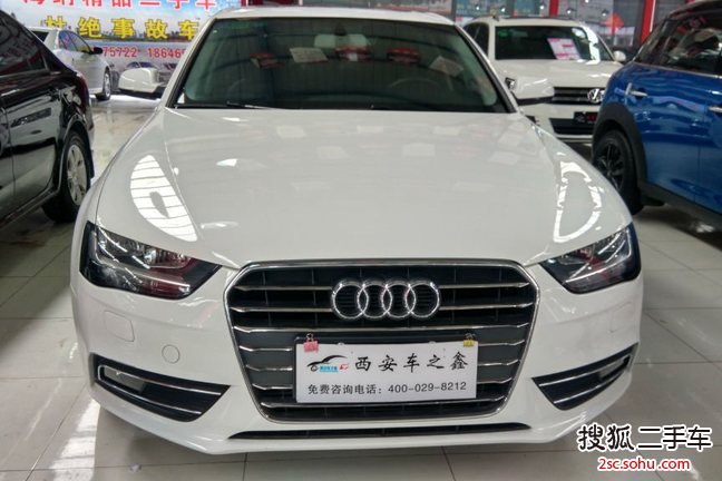 奥迪A4L2015款30 TFSI 自动舒适型