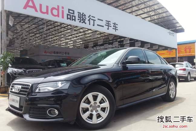 奥迪A4L2012款1.8TFSI MT舒适型