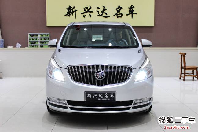 别克GL82014款3.0L GT豪华商务豪雅版