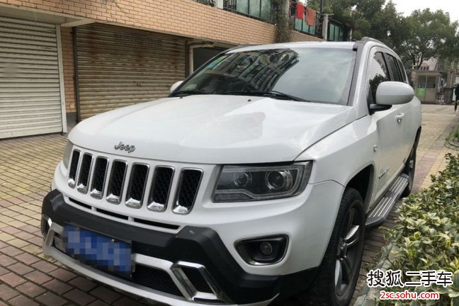 Jeep指南者2014款2.0L 两驱豪华版