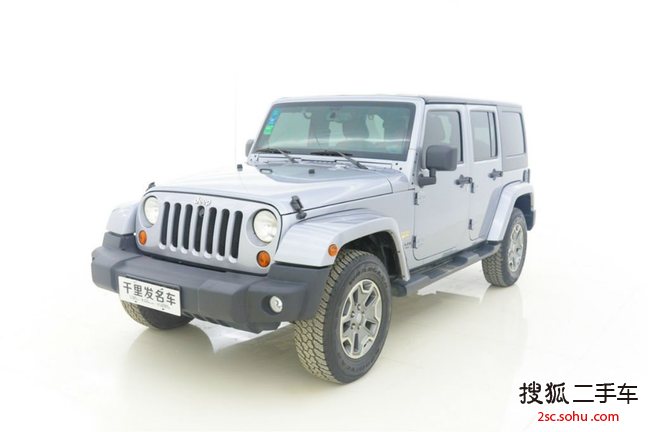 Jeep牧马人两门版2013款3.6L 撒哈拉