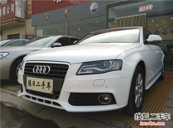 奥迪A4L2012款2.0TFSI 舒适型