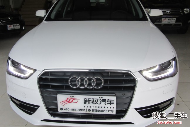 奥迪A4L2015款35 TFSI 自动舒适型