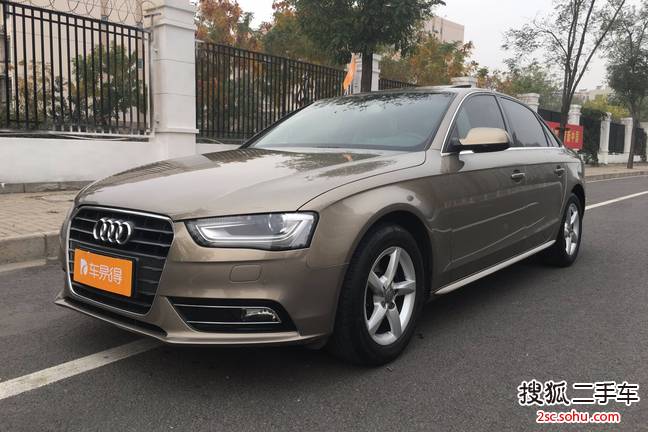 奥迪A4L2013款35 TFSI 自动舒适型