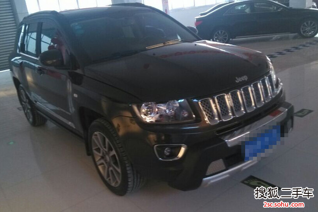 Jeep指南者2013款2.0L 两驱豪华版