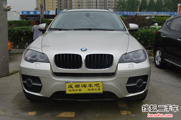 宝马X62011款xDrive35i