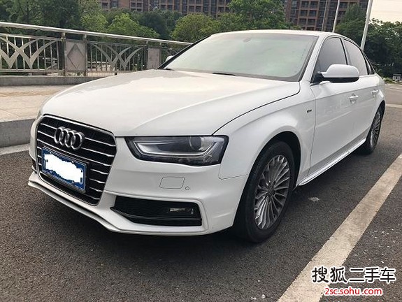 奥迪A4L2016款35 TFSI 自动标准型