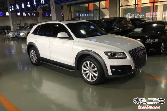 奥迪Q52013款40 TFSI 舒适型