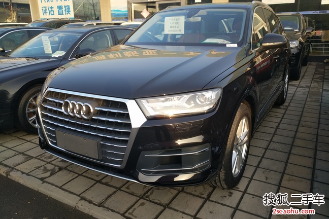 奥迪Q72016款45 TFSI S-Line运动型