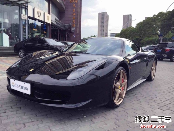 法拉利4582011款4.5L Italia