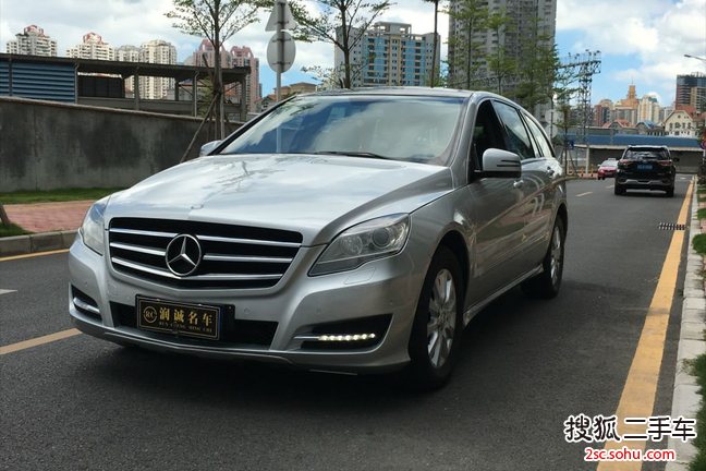 奔驰R级2011款R350L 4MATIC