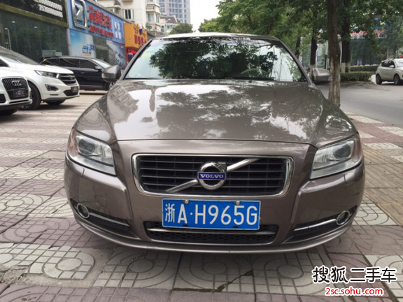 沃尔沃S80L2010款3.0T T6 AWD智尊版