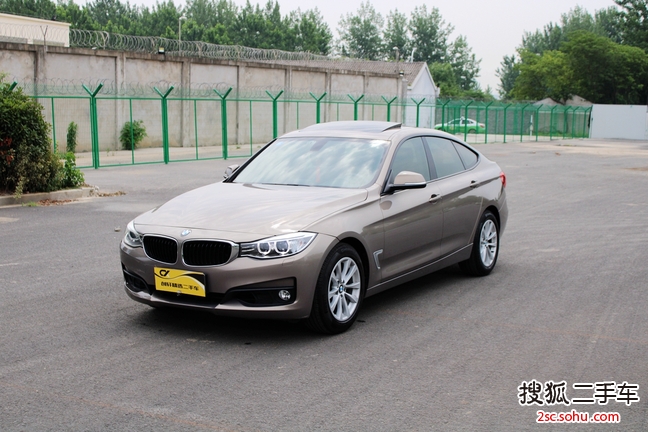 宝马3系GT2015款320i 设计套装型