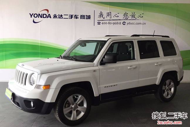 Jeep自由客2014款2.0L 运动增强版