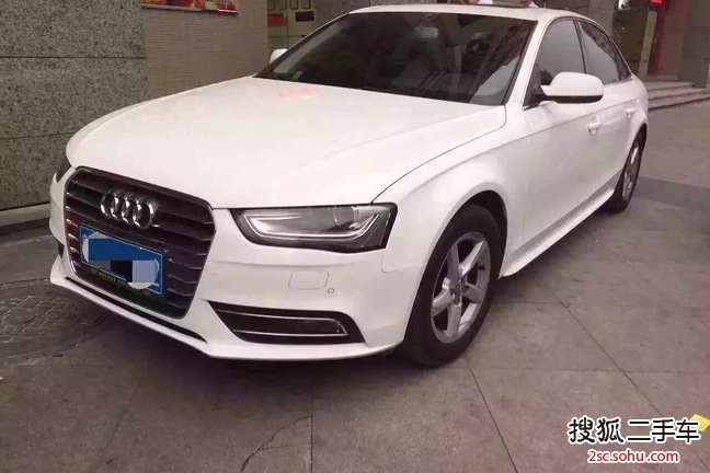 奥迪A4L2013款35 TFSI 自动技术型