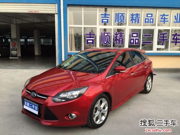 福特福克斯两厢2012款2.0L 手动豪华运动型