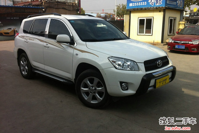 丰田RAV42013款2.0L CVT两驱都市版 