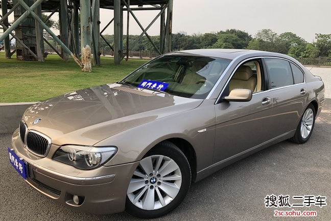 宝马7系2006款740Li