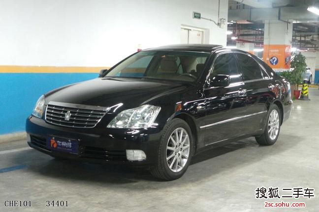 丰田皇冠2005款3.0L Royal Saloon G VIP