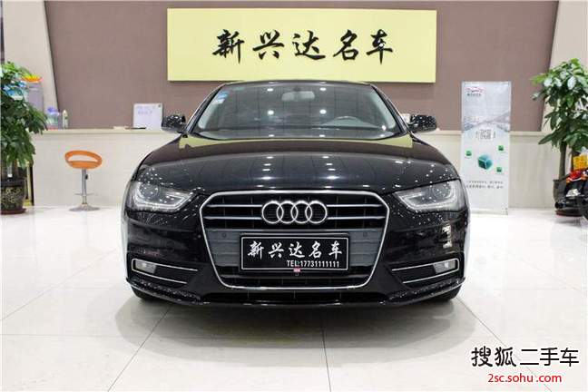 奥迪A4L2013款35 TFSI 自动标准型