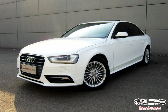 奥迪A4L2013款35 TFSI 自动舒适型