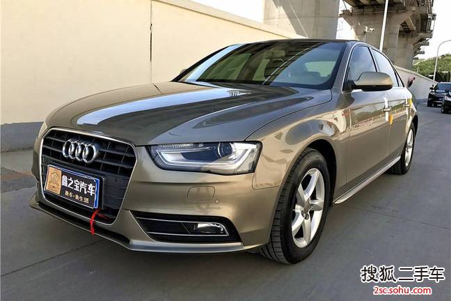 奥迪A4L2013款35 TFSI 自动豪华型