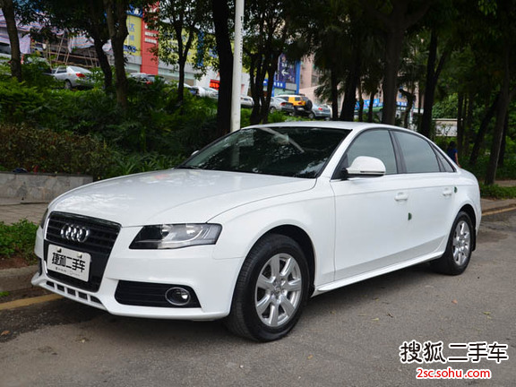 奥迪A4L2012款1.8TFSI 舒适型