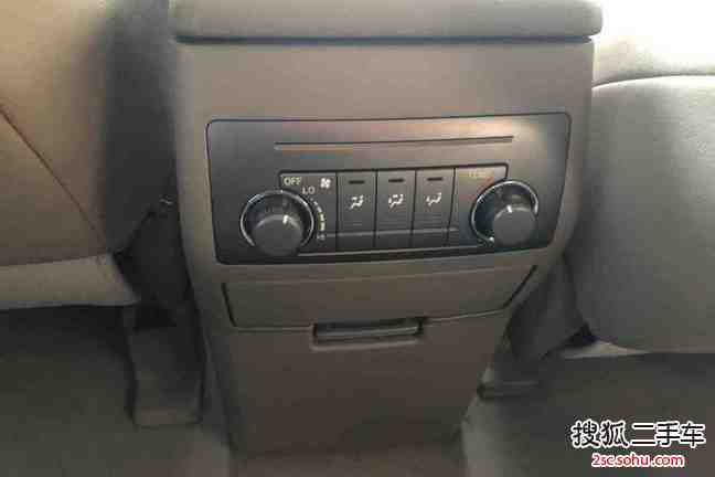 丰田汉兰达2009款3.5L 四驱 精英版(7座)