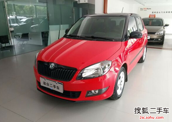 斯柯达晶锐2011款1.6L 手动 酷黑版