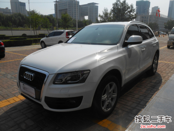 奥迪Q52012款2.0TFSI 技术型