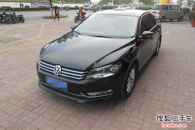 大众帕萨特2011款1.8TSI DSG 尊荣版