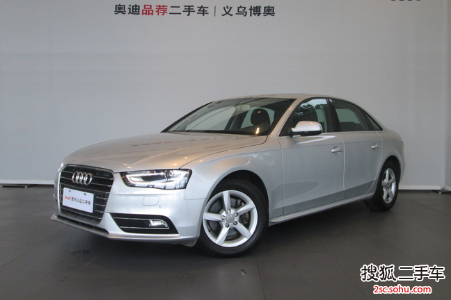 奥迪A4L2015款35 TFSI 自动标准型