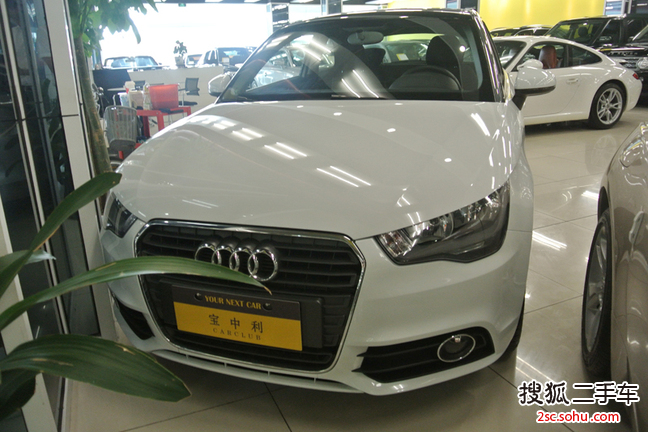 奥迪A12014款30 TFSI 豪华型