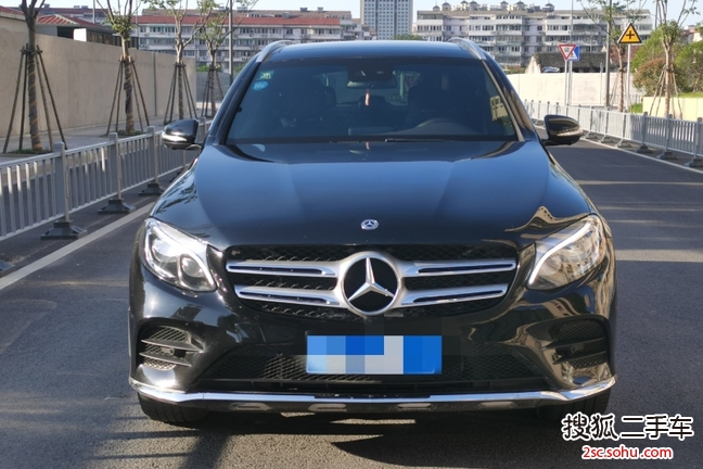 奔驰GLC级2020款GLC 300 L 4MATIC 豪华型