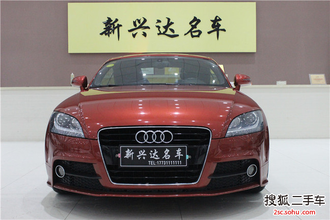 奥迪TT2013款TT Coupe 2.0TFSI 彩色梦幻版