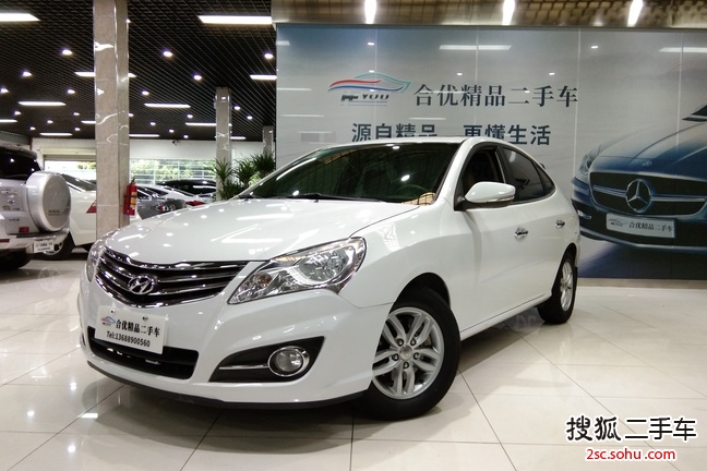 现代悦动2011款1.6L 自动顶级型