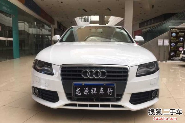 奥迪A4L2012款2.0TFSI 舒适型