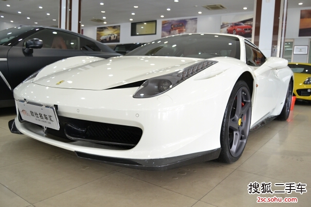 法拉利4582011款4.5L Italia