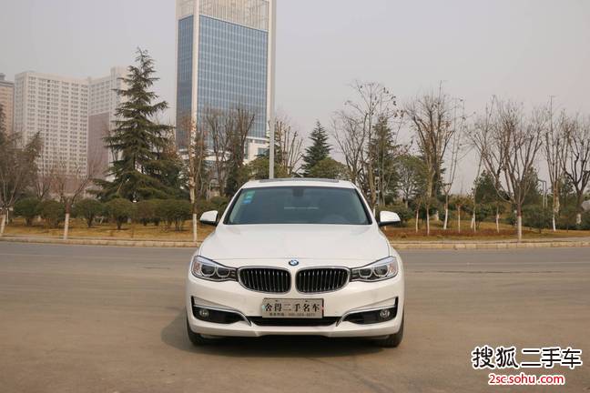 宝马3系GT2015款328i 设计套装型