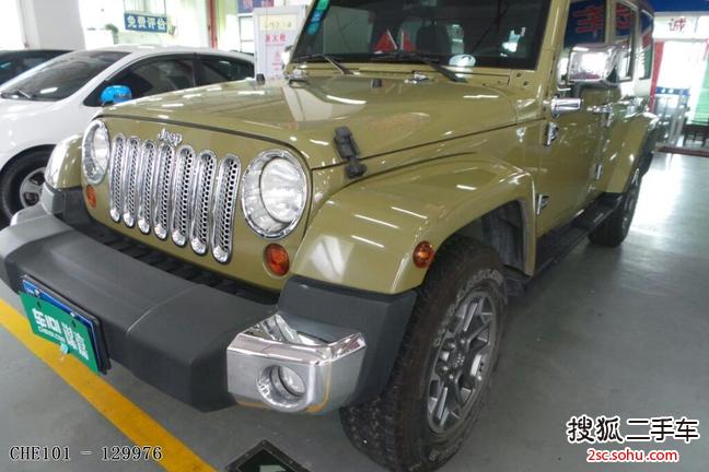 Jeep牧马人四门版2013款3.6L 撒哈拉