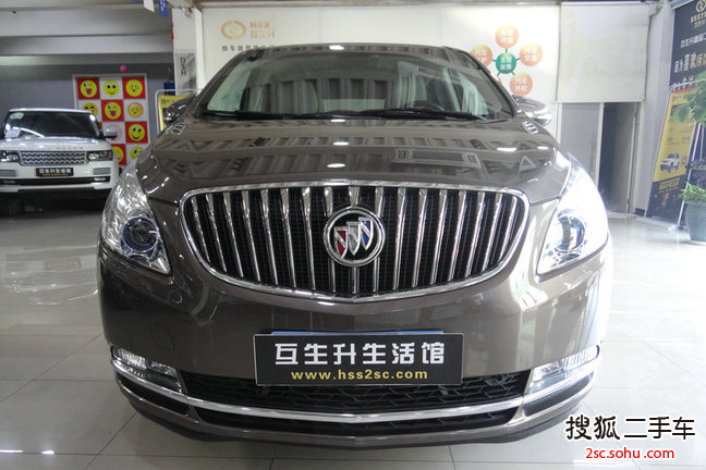 别克GL82014款3.0L XT豪华商务旗舰版