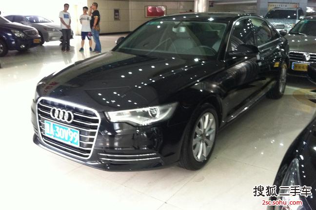 奥迪A6L2012款30 FSI 豪华型(2.5L)