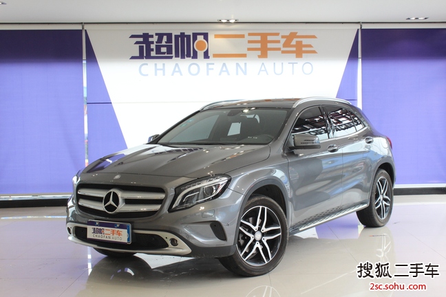 奔驰GLA级2015款GLA 220 4MATIC 时尚型