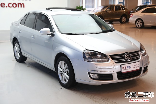 大众速腾2011款1.4TSI DSG 技术型