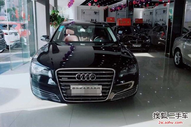 奥迪A8L2013款30 FSI 舒适型