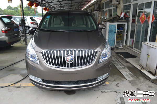 别克GL82013款3.0L GT豪华商务豪雅版