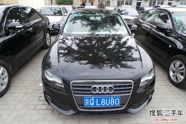 奥迪A4L2009款2.0TFSI 标准型