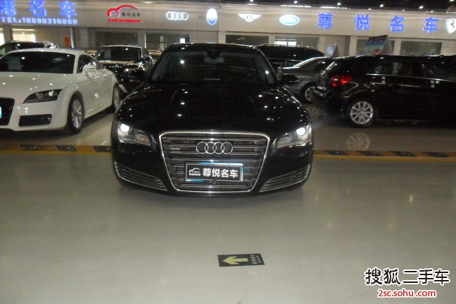 奥迪A8L2013款50 TFSI quattro舒适型